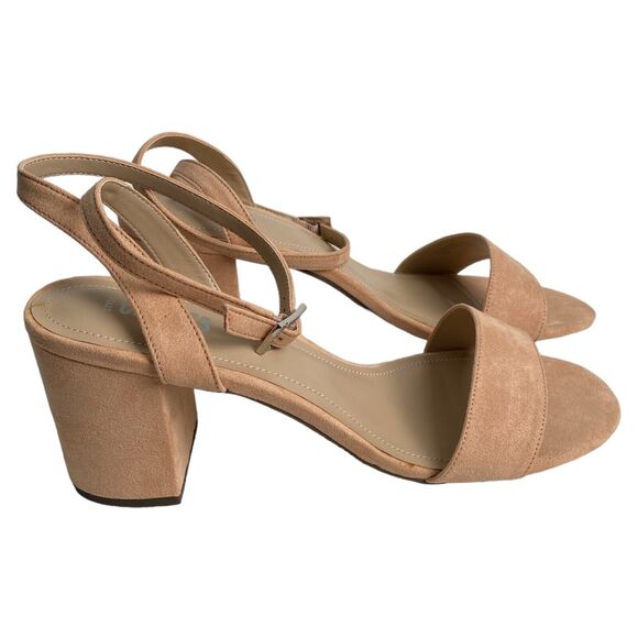 Womens Style Charles Kim Sandals Open Toe Strappy Sandal Beige Nude Size 10 M - Picture 3 of 9